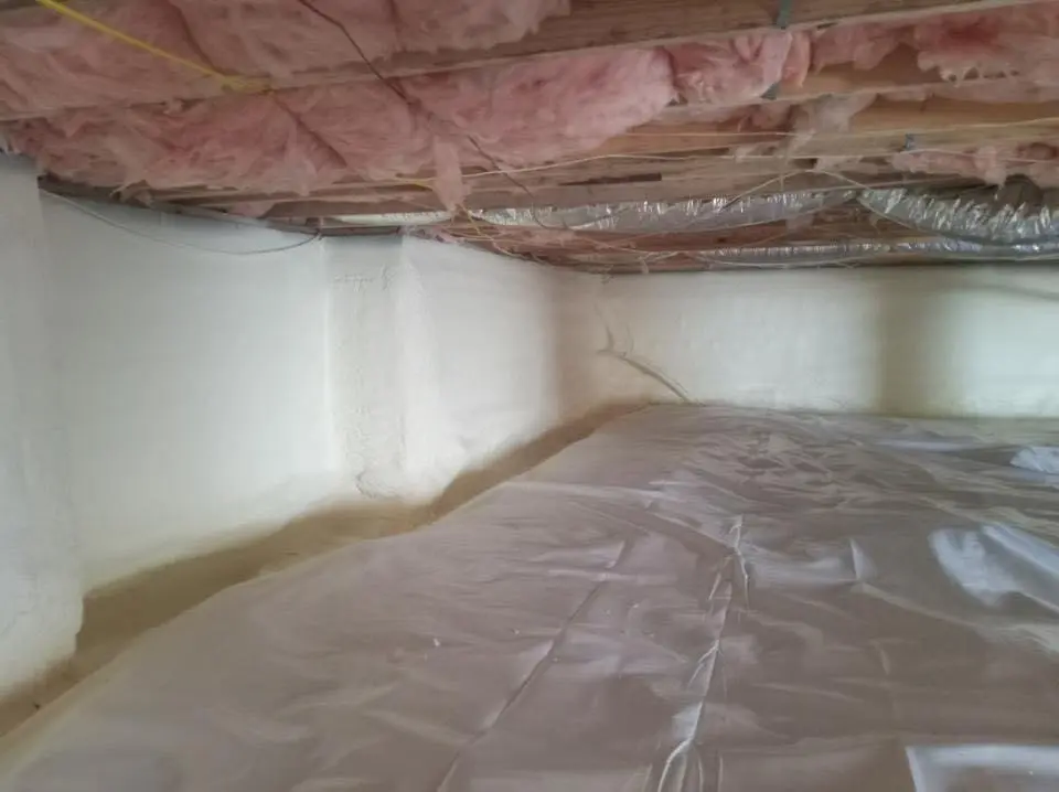 Crawl space encapsulation with closed-cell spray foam for Flat Roof Repair in Belton
